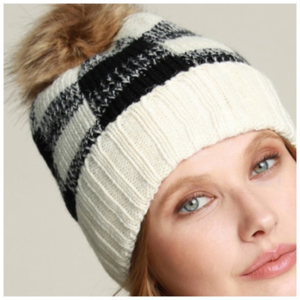 FUR LINED | Ivory buffalo plaid fur pom beanie